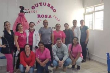 Foto - Campanha Outubro Rosa UBS Alphaville 