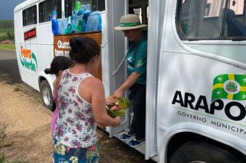 FEIRA VERDE DISTRIBUI QUASE 600 QUILOS DE ALIMENTOS