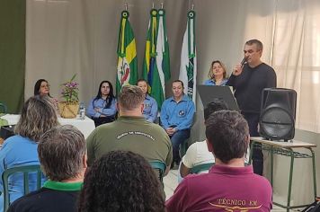 Prefeito participa de abertura de evento do Colégio Agrícola