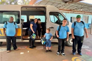 TRANSPORTE ESCOLAR