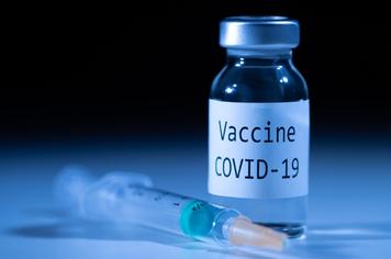 COVID-19 ? Idosos de 76 e 77 anos serão vacinados segunda (22) e terça (23)