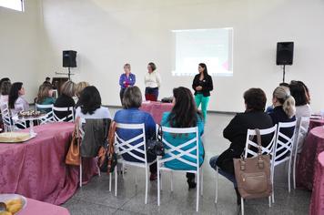 Mulheres se reÃºnem para falar sobre empreendedorismo