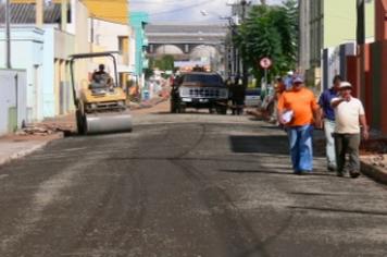 Obras de recape e novo asfalto beneficiam populaÃ§Ã£o