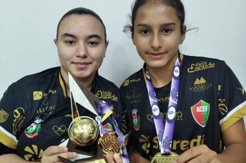 Goleiras de Arapoti são campeãs do Paranaense de Futsal Feminino Sub-15 pelo ACEF