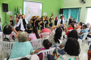 Evento em homenagem ao dia da mulher realizado pela Prefeitura