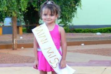 Desfile Infantil revela talentos nas passarelas