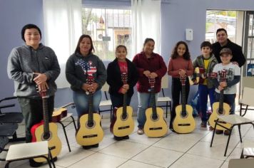 AULAS DE MÚSICA EM CALÓGERAS