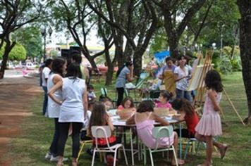 Leitura no Parque anima a tarde de arapotienses