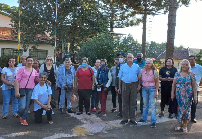 Idosos do SCFV visitam museu holandês