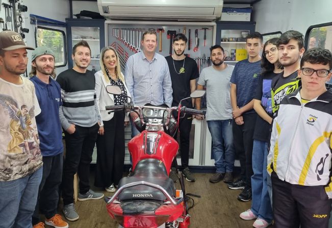 CURSO DE MANUTENÇÃO DE MOTOCICLETAS