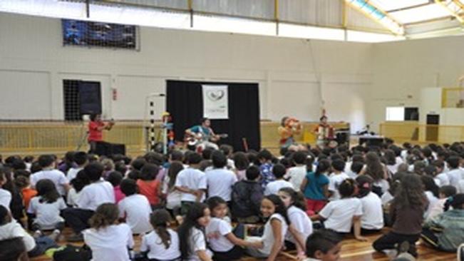 Musical ensina sobre cuidados com a natureza e direitos da crianÃ§a