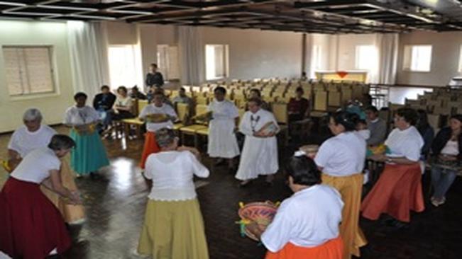 Secretaria de SaÃºde lanÃ§a projeto voltado para mÃ£es adolescentes