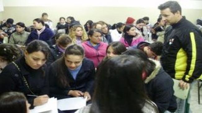 PolÃ­ticas para a juventude serÃ£o discutidas no prÃ³ximo dia 17