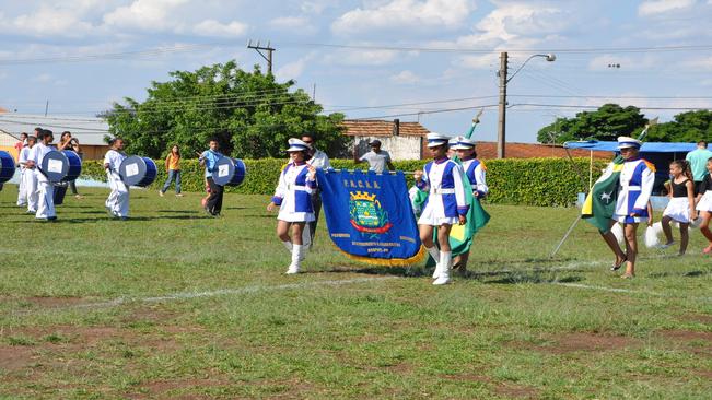 Final da TaÃ§a Luis MÃ¡rio de futebol leva grande pÃºblico ao estÃ¡dio municipal